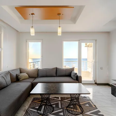 Heart Of The With Unique Views Of The Sea. 公寓 安塔利亚