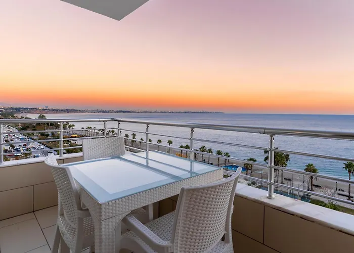 Heart Of The With Unique Views Of The Sea. Apartment